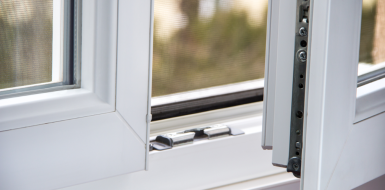 Five Signs That It’s Time to Replace Your Windows: Insights from Replacement Windows Company in Green Bay, Wisconsin