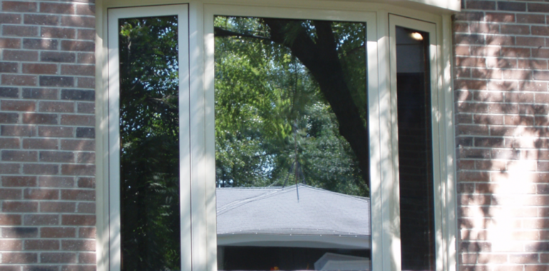 Window Options to Bring More Light to Your Living Room: Insights from a Window Replacement Contractor in West Allis, Wisconsin
